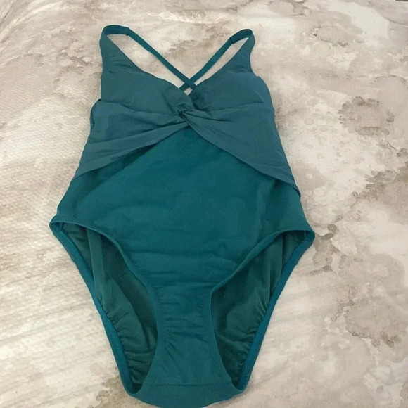 Bleu Rod Beattie TROPIC THUNDER Twist &
Shout Plunge One-Piece Swimsuit - Picture 4 of 8